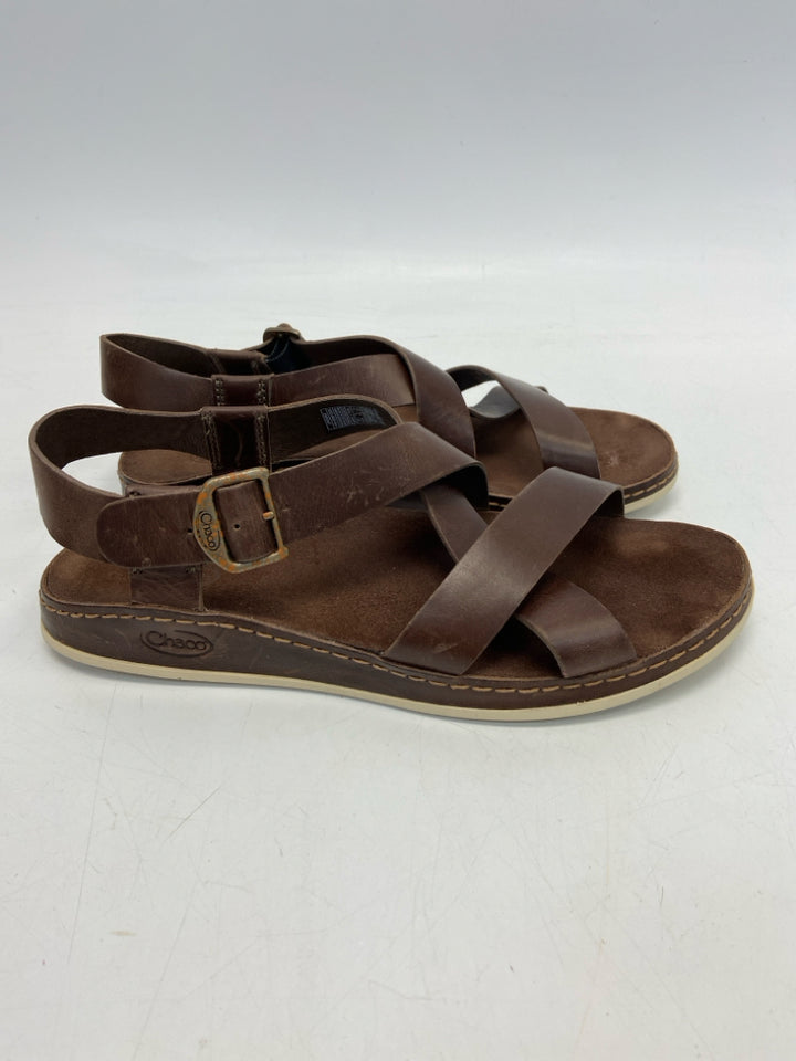 Chaco  Size 8 Dark Brown Crisscross Sandals