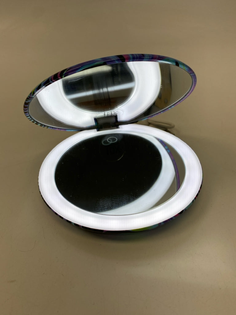 Black/Blue Pink/Purple Leaves Makeup Mirror
