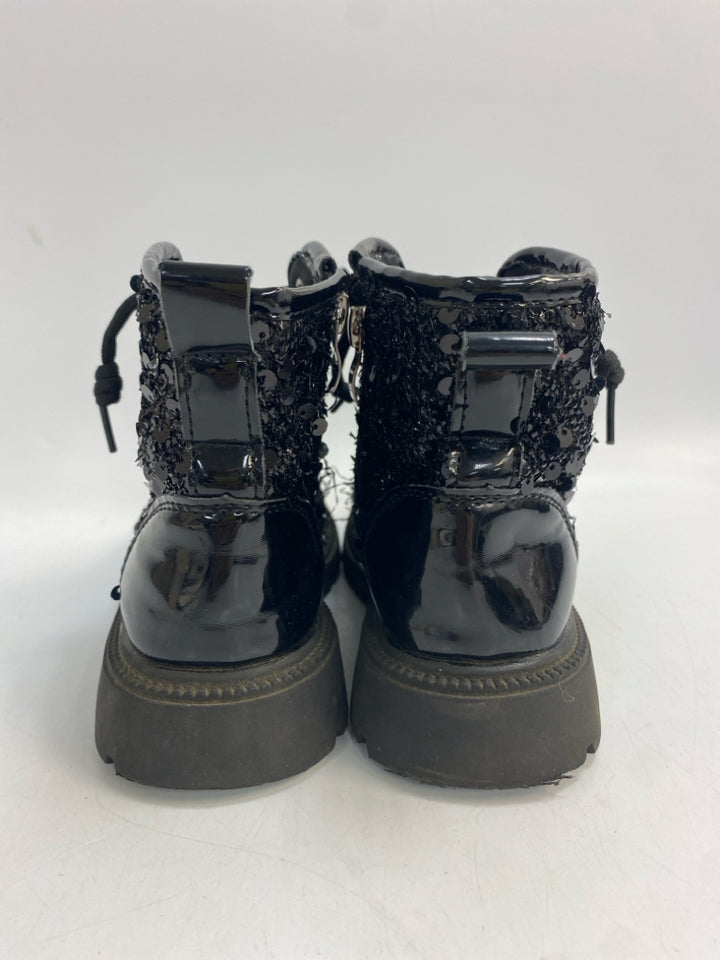 SIZE 29 Black Sequined Girl&