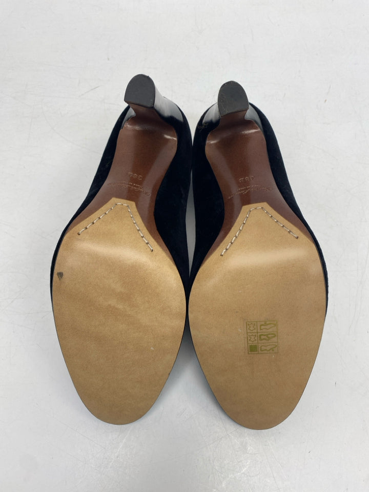 Ralph Lauren US Shoe Size 38B Black Gold Purple Label Velvet Heels