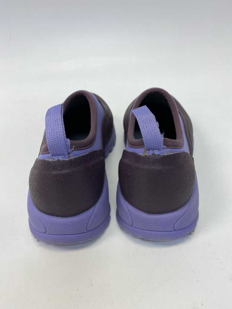 Size 5 Purple Lavender Clogs