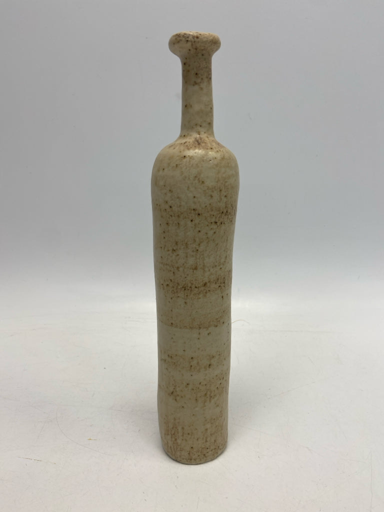 Crate/Barrel Cream Stoneware Vase