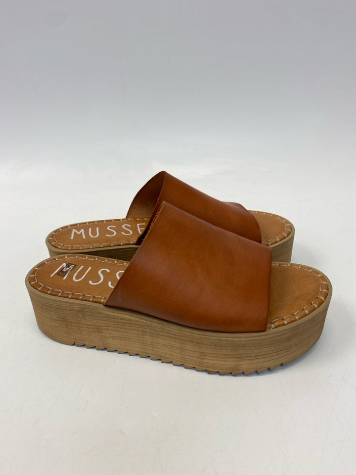 Size 9 Brown Sandals