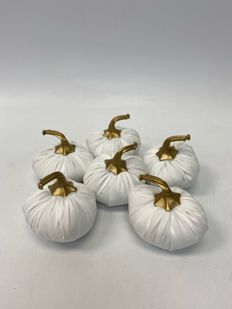 White Gold Stuffed Fabric Fall
