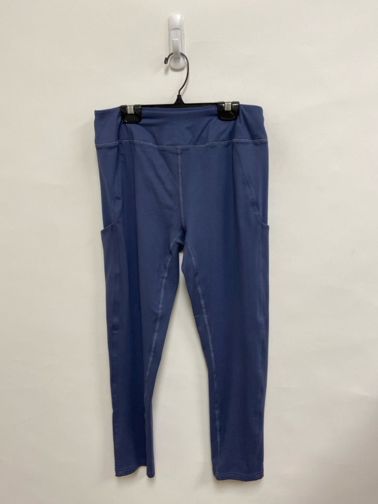 Lululemon Size 6 Blue Cropped Athletic Leggings