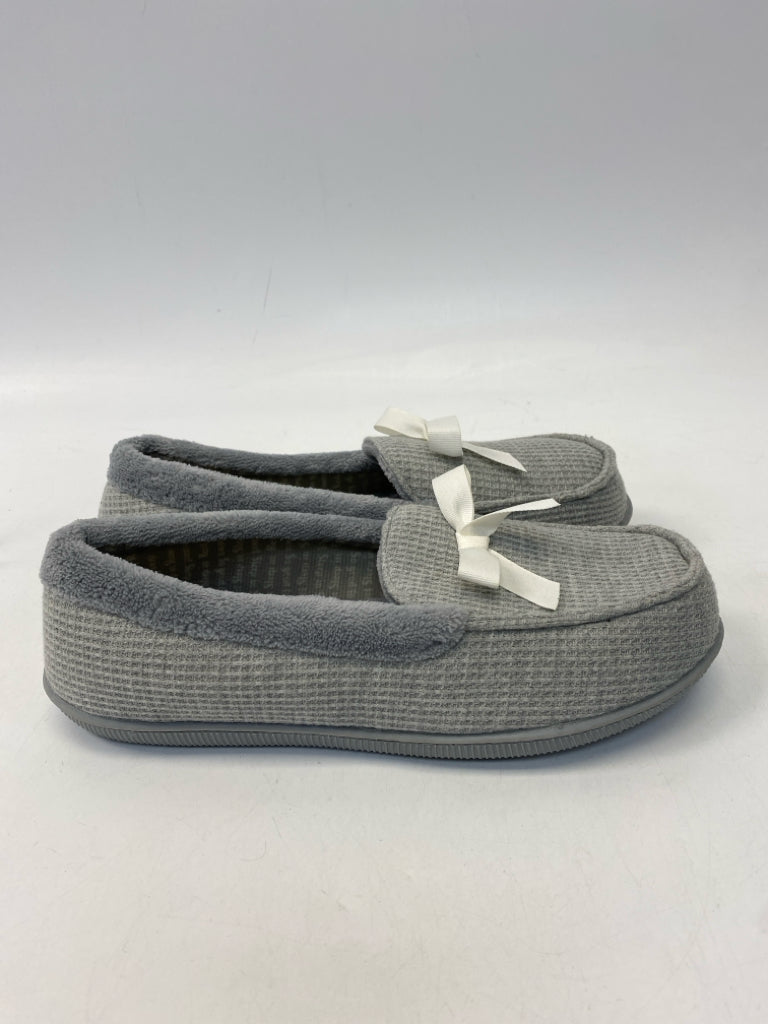 Dearfoams  Size L Gray Slippers