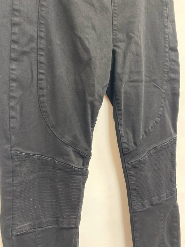 PISTOLA Size M Black Pull-on Ladies Pants