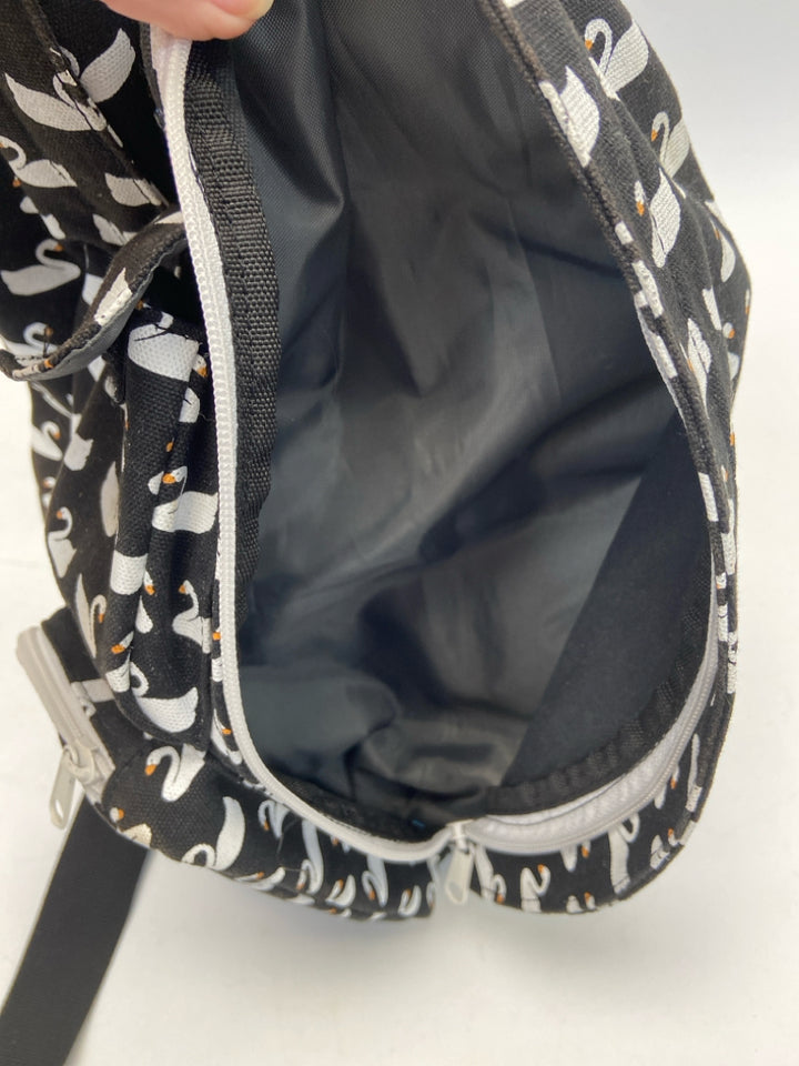 Kavu Black White Swan(s) Handbag