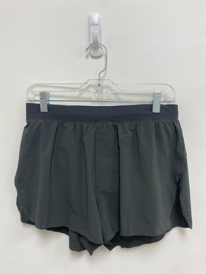 Lululemon Size M Gray Men&