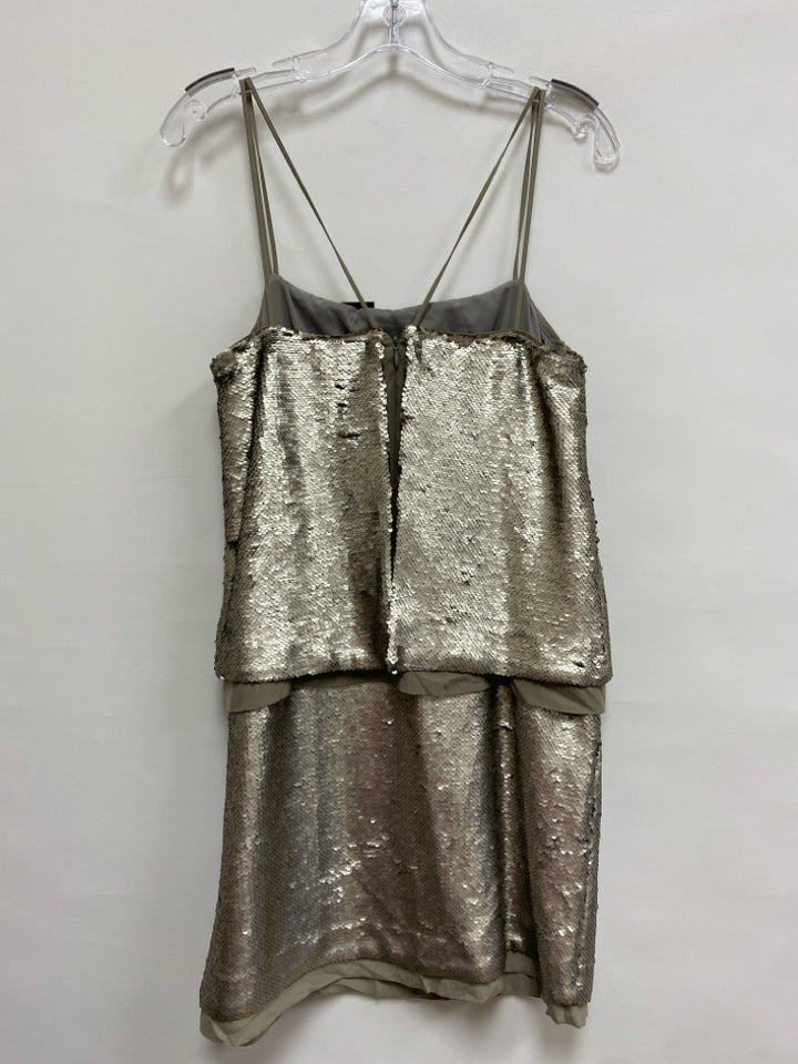 NWT Banana Republic Size 4 Taupe Sequins Sleeveless Ladies Dress