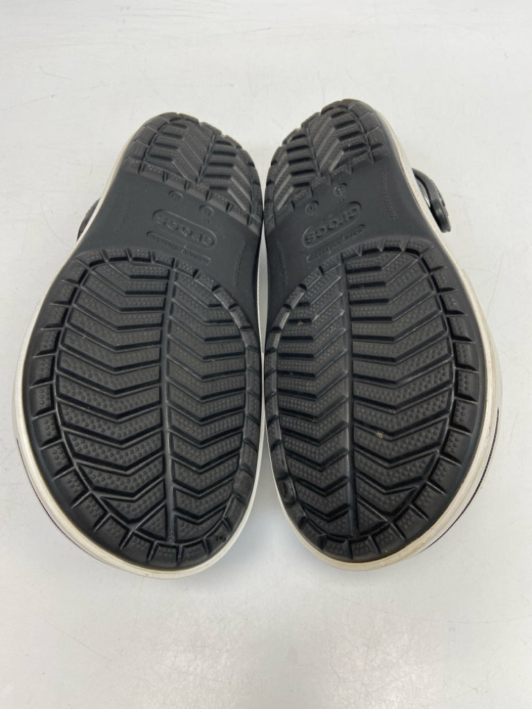 NWOT Crocs  Size 10 Black White Sandals
