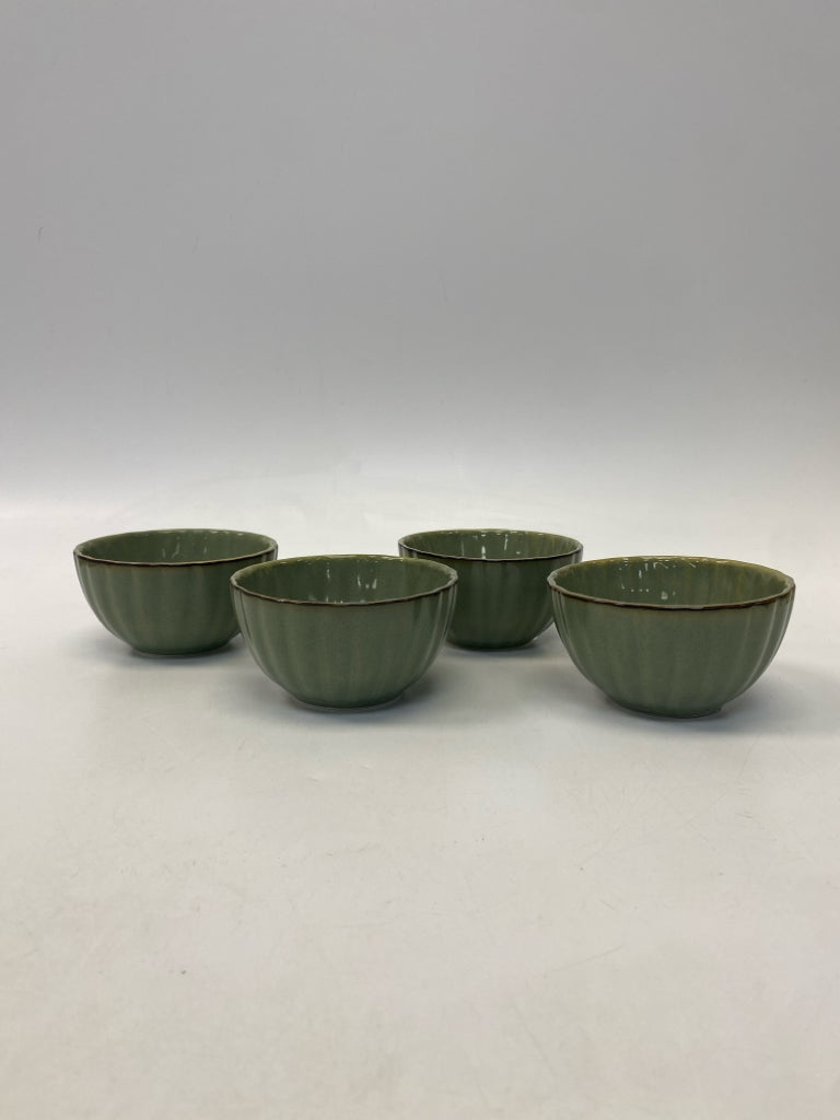 Green Ceramic Bowl(s)
