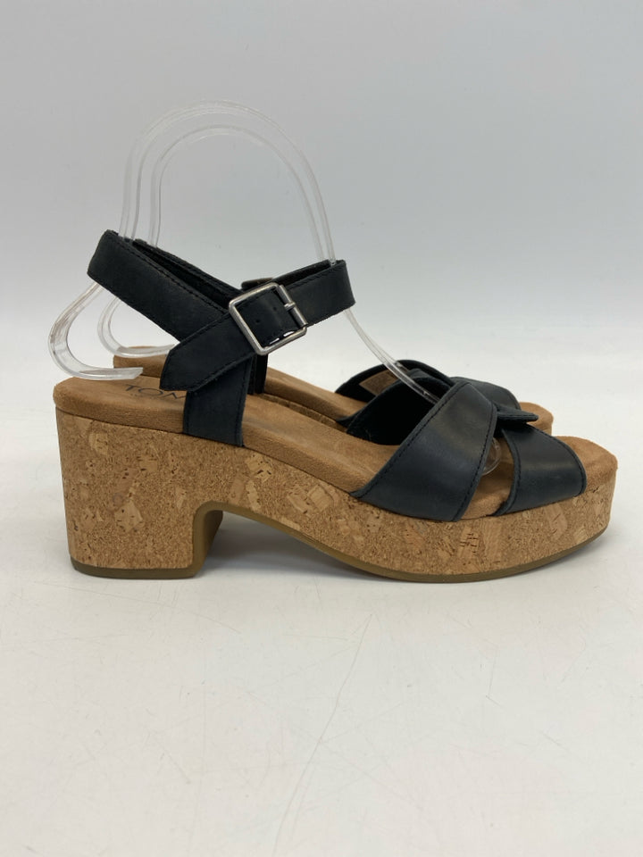 Toms  Size 8 Black Sandals