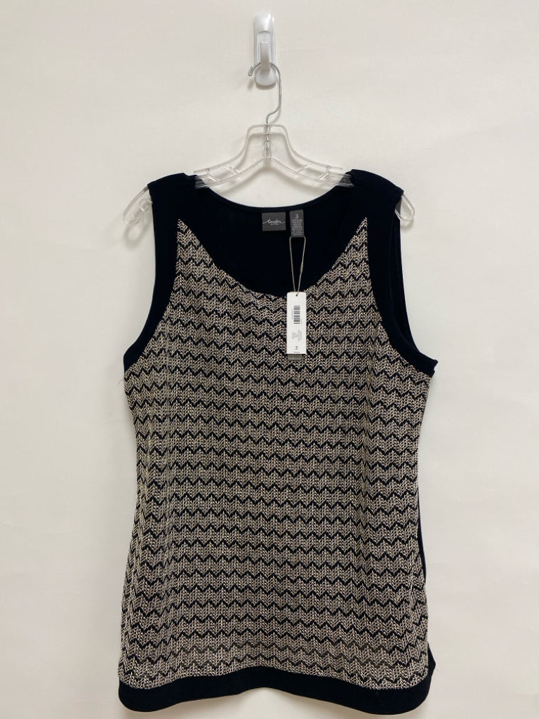 NWT Chico&