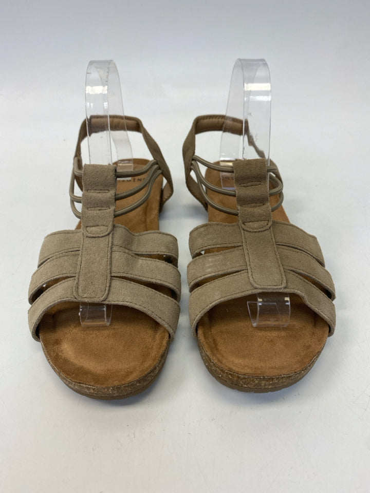 Earth Origins  Size 10 Brown Suede Sandals