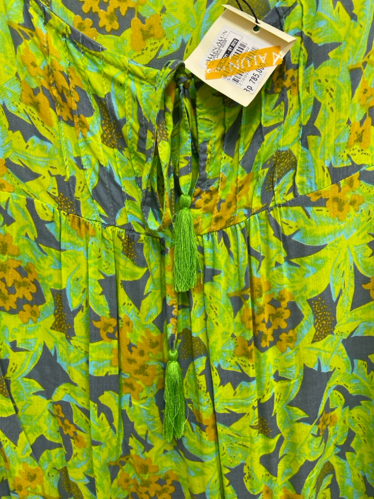 NWT Size OSFM Green Blue/Yellow Flowers Ladies Dress