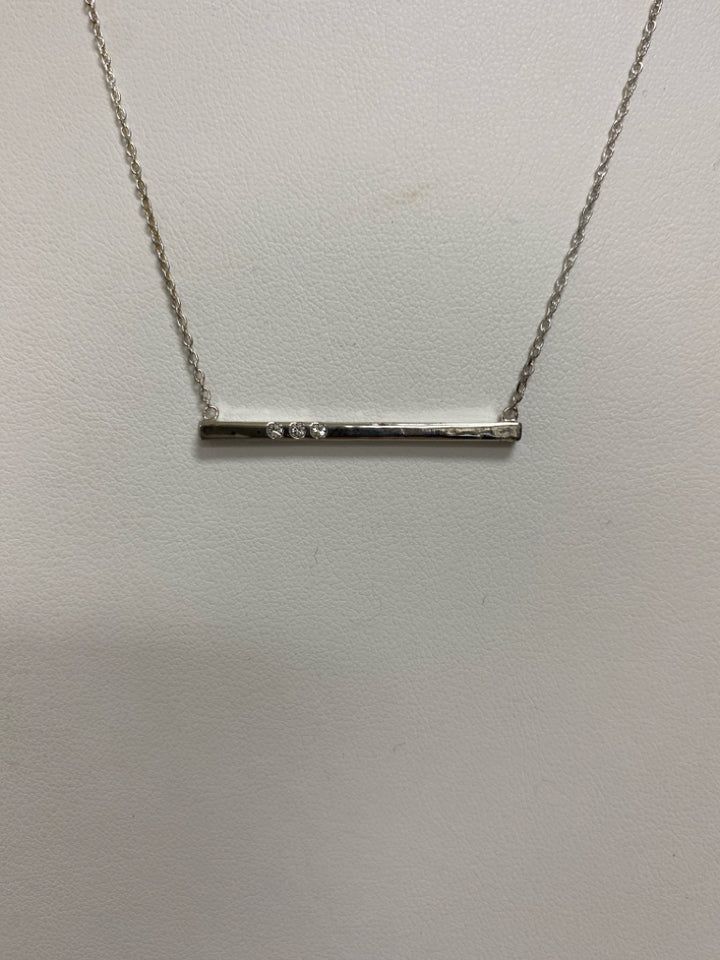 NEW/BOX Silver Clear Jeweled Necklace