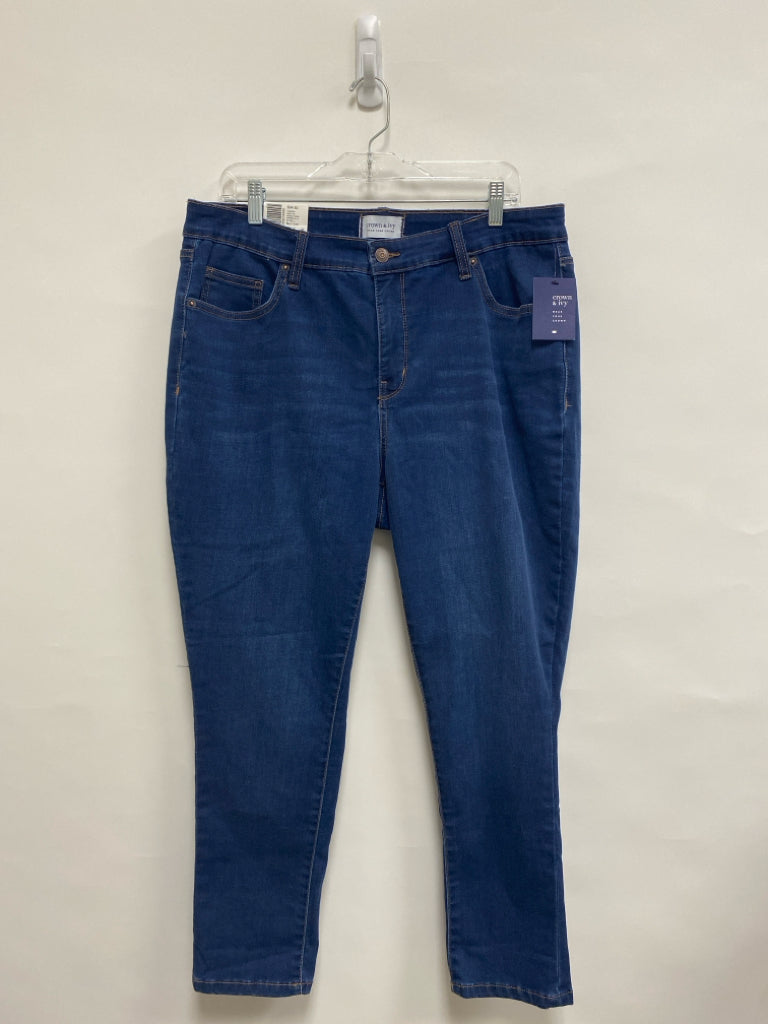NWT Crown &amp; Ivy  SIZE  16 Dark Denim Plus Size Jeans