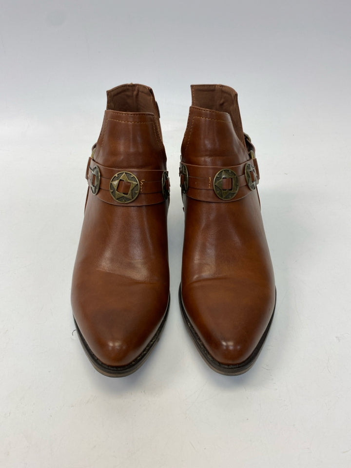 Pierre Dumas  Size 11 Brown Side Zipper Boots