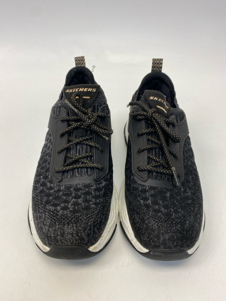 Skechers  Size 7 Blk/Gray Lace-up Sneakers