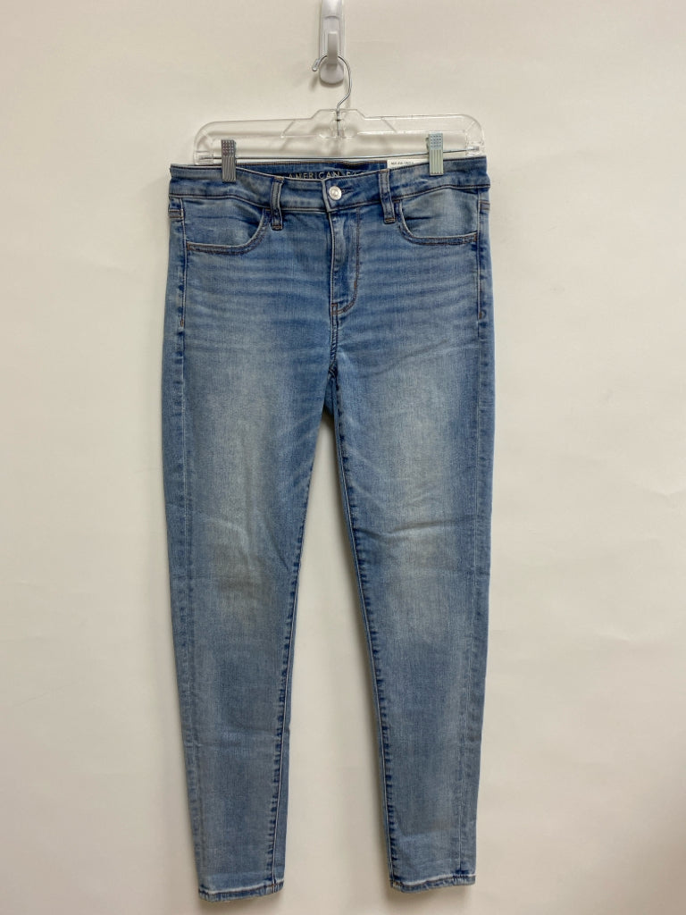 NWT American Eagle Size 8 Light Blue Ladies Jeans