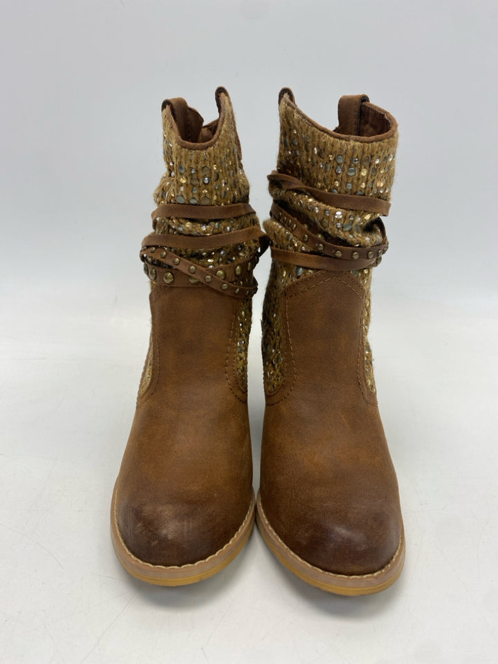 Size 8 Brown Studded Boots