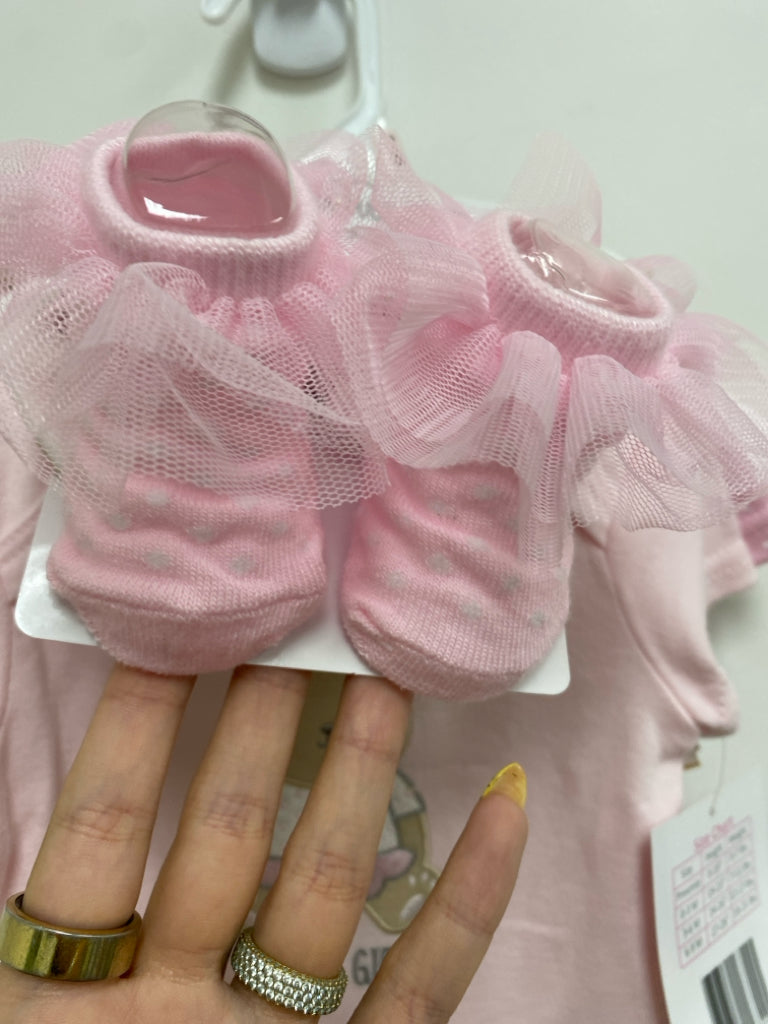 NWT Duck Duck Goose SIZE 3-6M Pink/White Bears Girl&