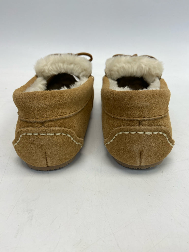 Natural Reflections US Shoe Size 9 Brown Cream Lined Slippers