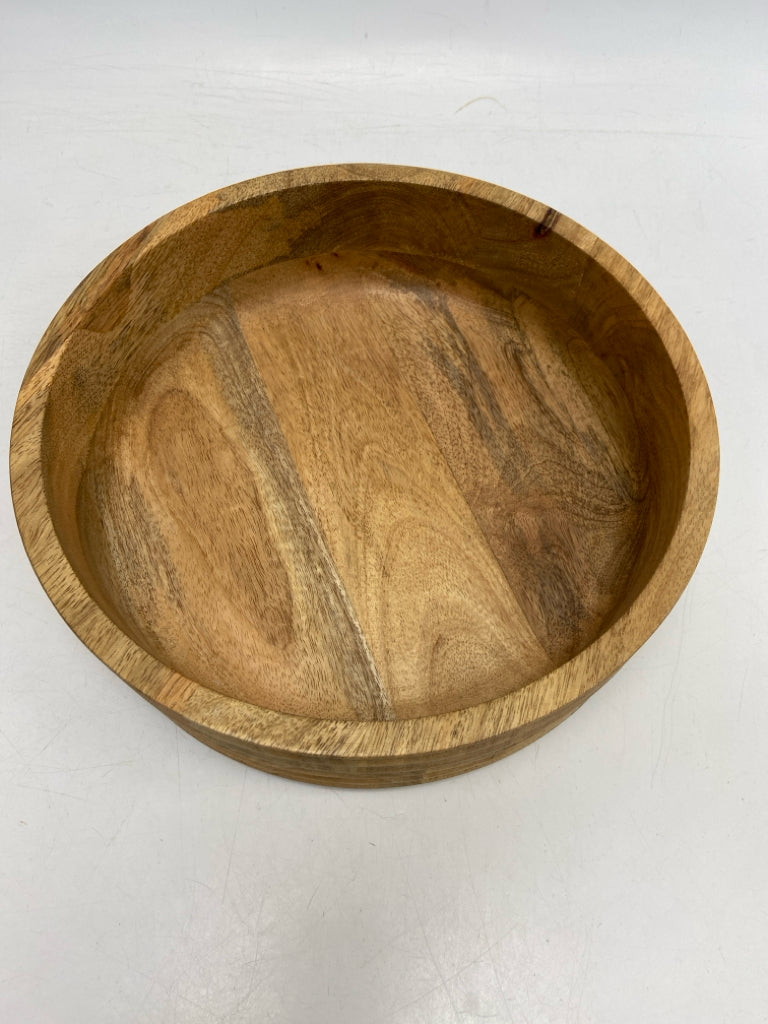 Natural Ribbed Wood Bowl(s)