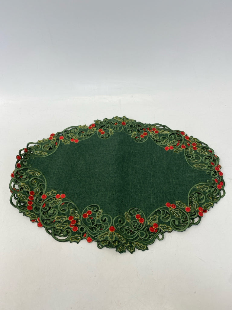 S. Fried Cotton Green Red Holly Berries Christmas