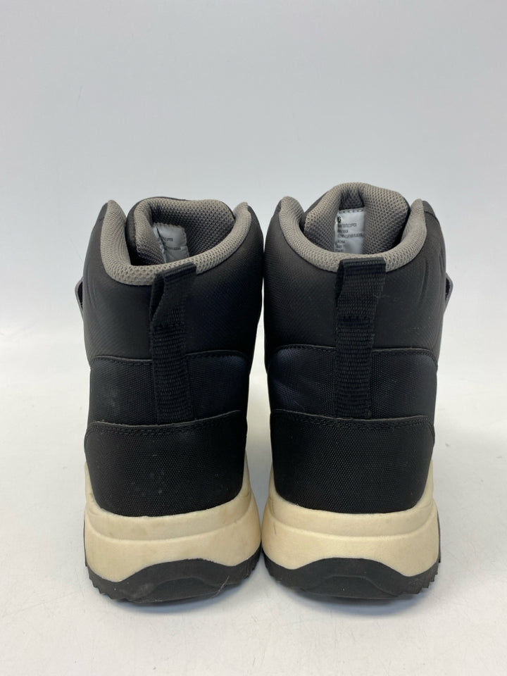all in motion US Shoe Size 6 Black Boots