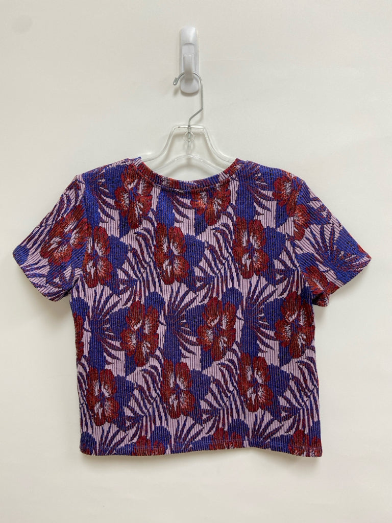 Size S Lavender Blue/Red Ribbed Ladies Top