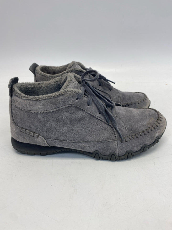 Skechers US Shoe Size 8 Gray Lace Sneakers