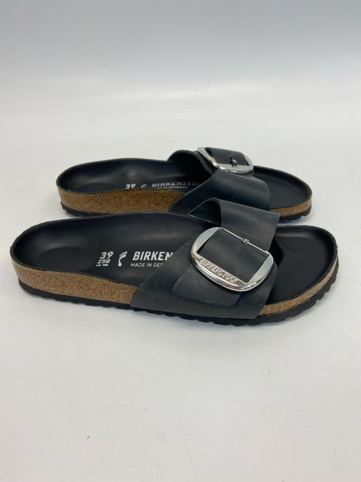 Birkenstock  Size 8 Black Silver Buckle(s) Sandals