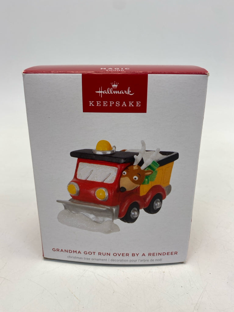 NEW/BOX Hallmark Ornaments