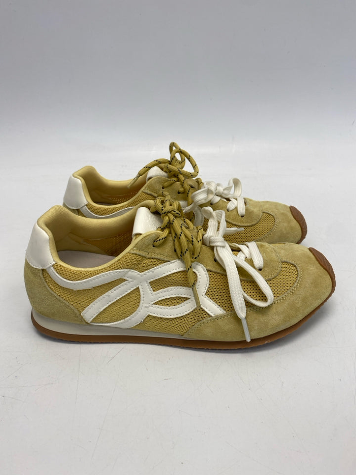 Project Cloud  Size 8.5 Yellow Lace-up Sneakers