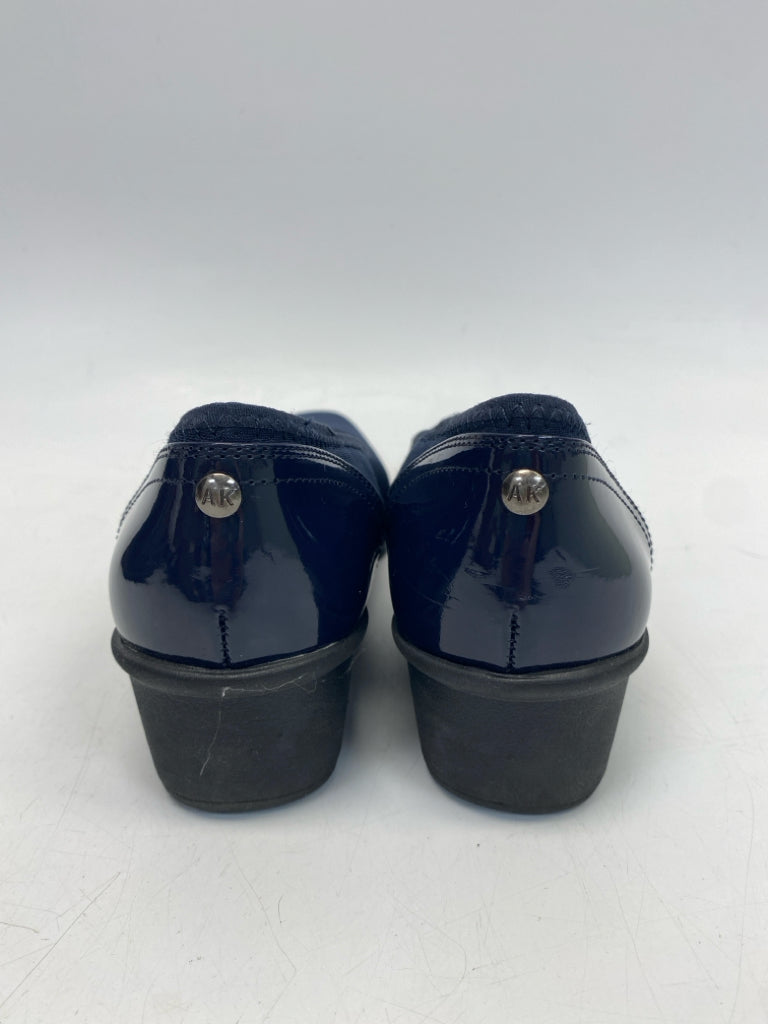Anne Klein US Shoe Size 7.5 Navy Flats
