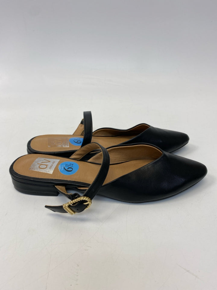Dolce Vita  Size 6.5 Black Flats