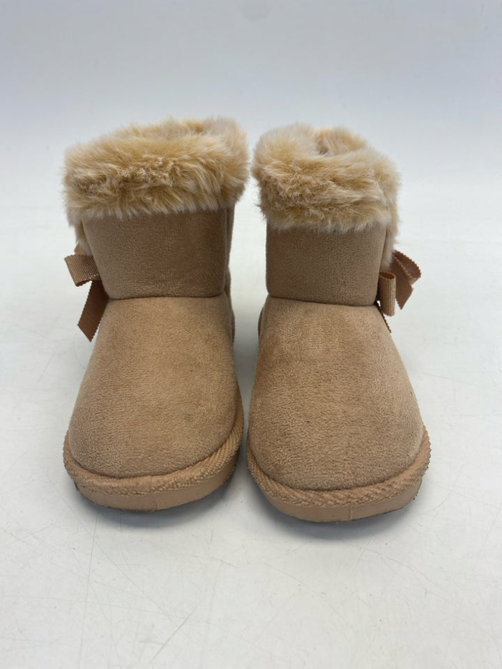 First Steps SIZE 8 Tan Bows Girl&