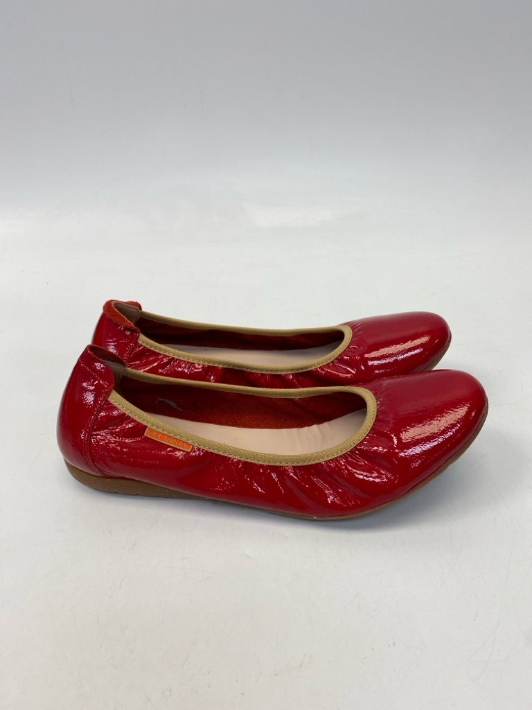 Size 40 Red Patent Flats