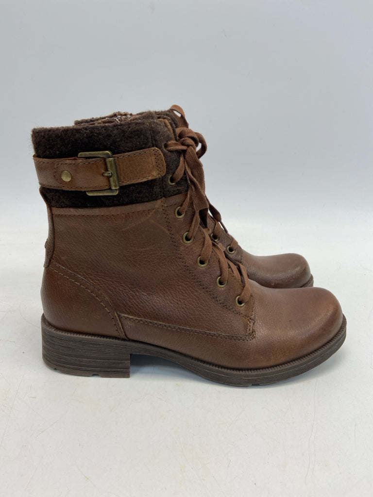 Earth  Size 10 Brown Side Zipper Flats