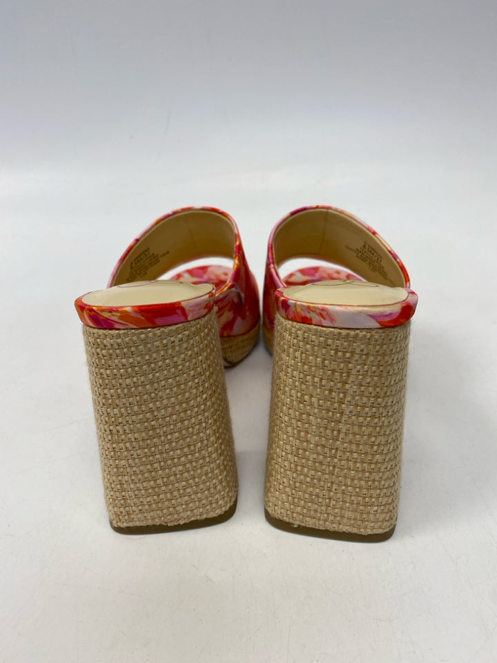 Jessica Simpson  Size 6.5 Pink Orange Flower(s) Sandals