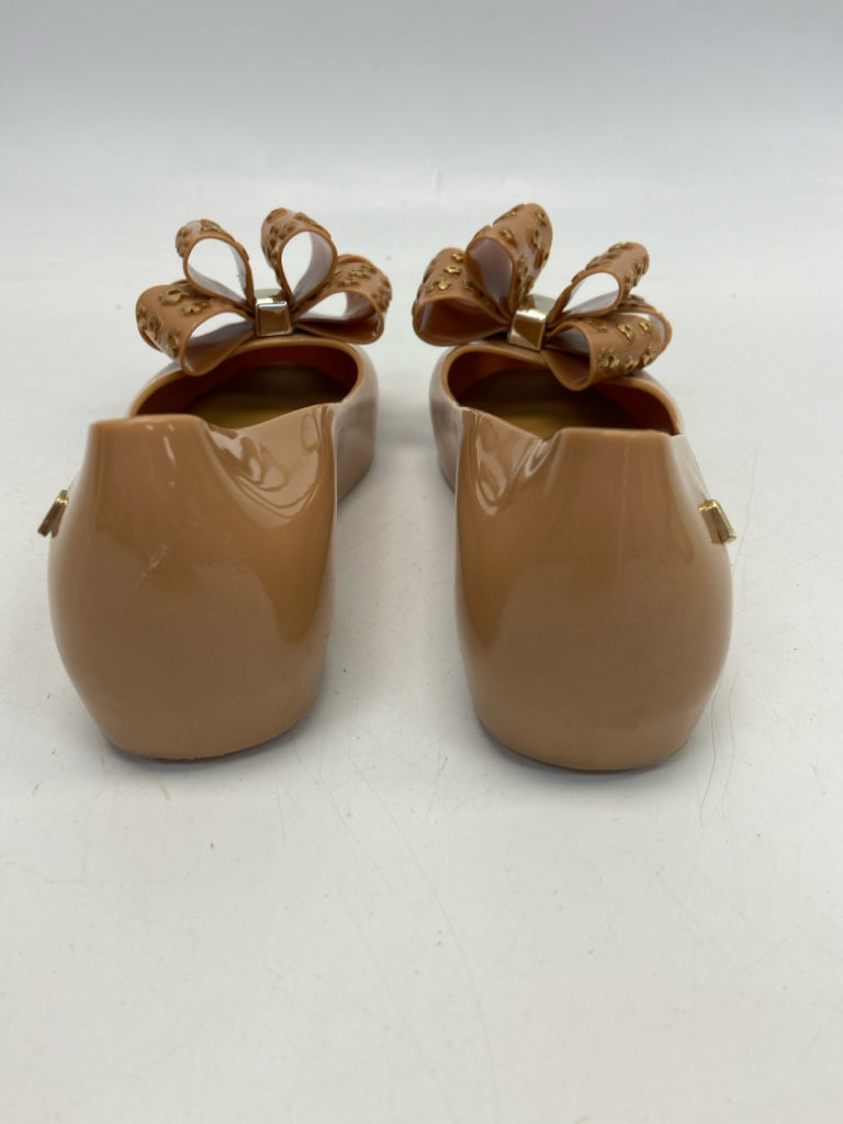Mini Melissa SIZE 2 Tan Bows Girl&