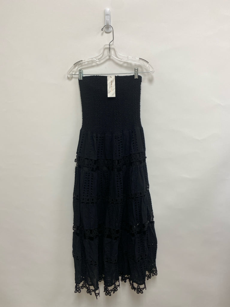 NWT Size L Black Smocking Ladies Dress
