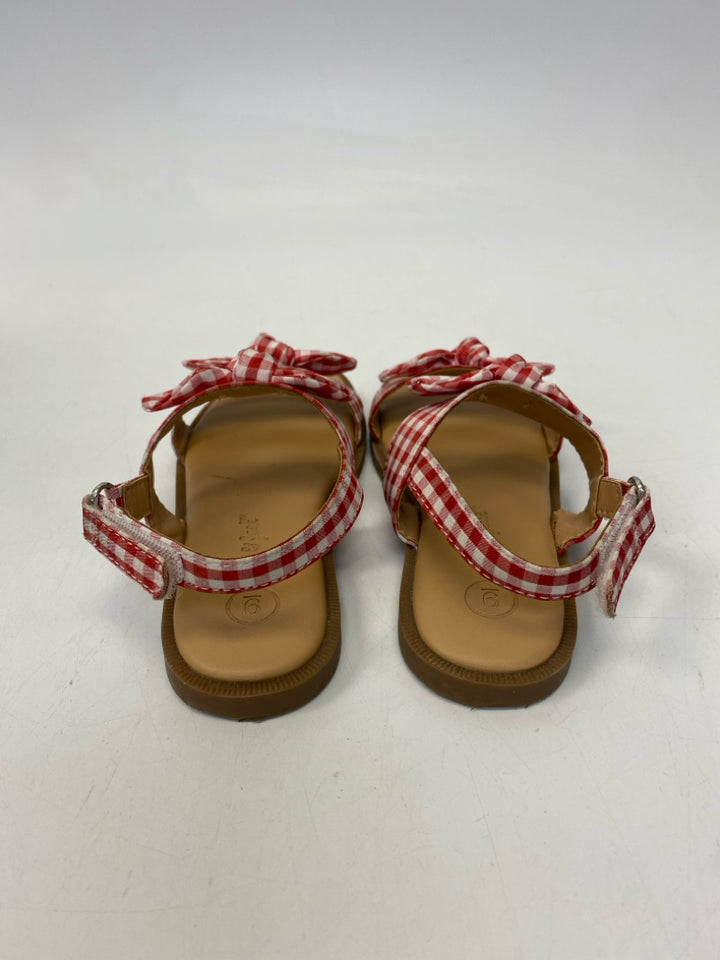 Cat &amp; Jack SIZE 9 Red White Checkered Girl&