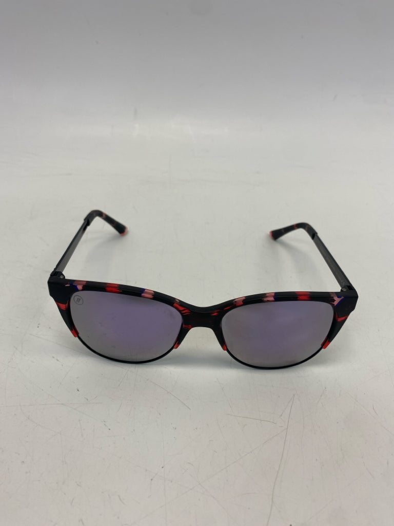 Black/Pink Sunglasses