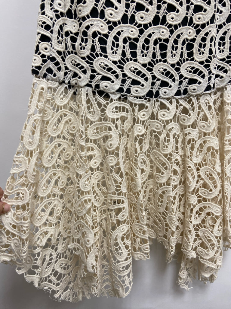 NWT Nicole Miller Size 4 Black Cream Lace Ladies Dress