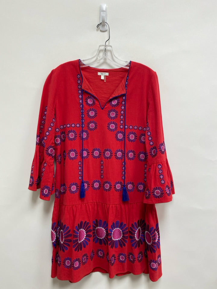Tyler Boe Size M Red Blue Flowers Embroidered Ladies Top