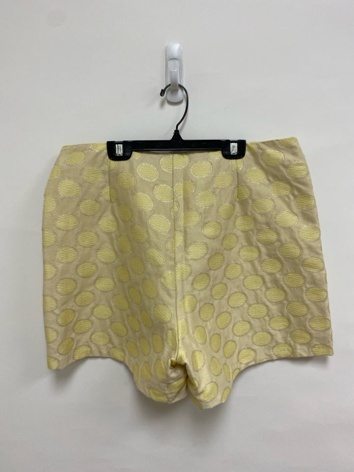 NWT Size 12 Beige Gold Circles Ladies Shorts