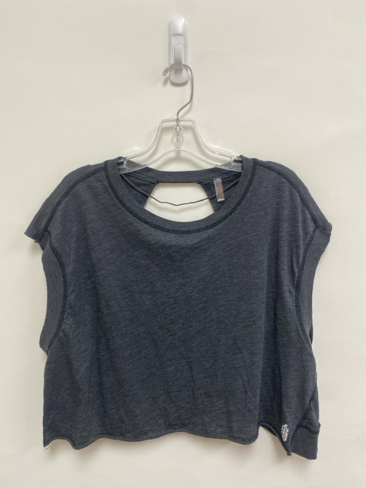 FP Movement Size XS Charcoal Cropped Ladies Top